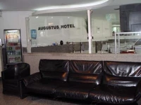 Augustus 3*