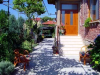 Kalina Guest House 2*