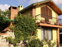 Villa Stefi 2*