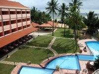 Paradise Beach Hotel Negombo