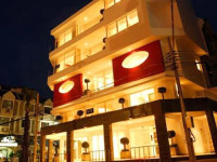 BYD Suites