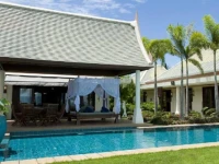 Miskawaan Luxury Beachfront Villas 5*