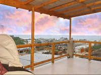 Residences in Montanita Estates