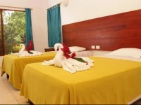 Piedras Blancas Lodge 