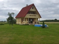 Kurena Loghouse 