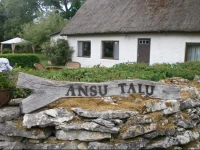 Ansu Guest House 