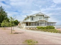 Lossiplatsi Apartment 