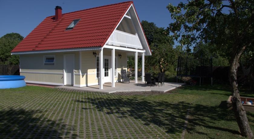 Kaseke Holiday Home 
