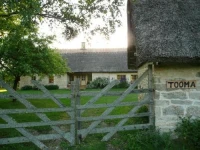 Lalli Tooma Farm Stay 