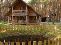 MГ¤ndjala Forest House