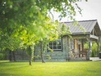 Arina Cottages 