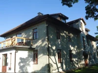 Perjatsi Guest House 