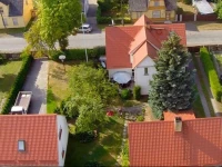 Г•una Homestay 