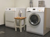 Saare Automatic Hostel 