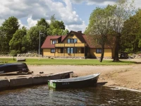 Pusi Holiday House 