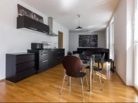 Goodson & Red City Style Apartments 
