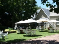 Greenfields Guesthouse & Restaurant 