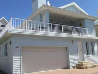 Point Village Accommodation - Kobuss House 