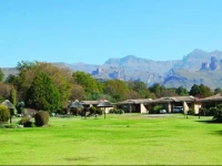 Riverbend Chalets (Gold Crown Resort) 