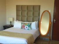Olwandle Guest House 