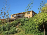 Starfish Surf House 