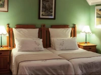 York House Guest House 