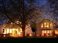 Cedrics Country Lodge 