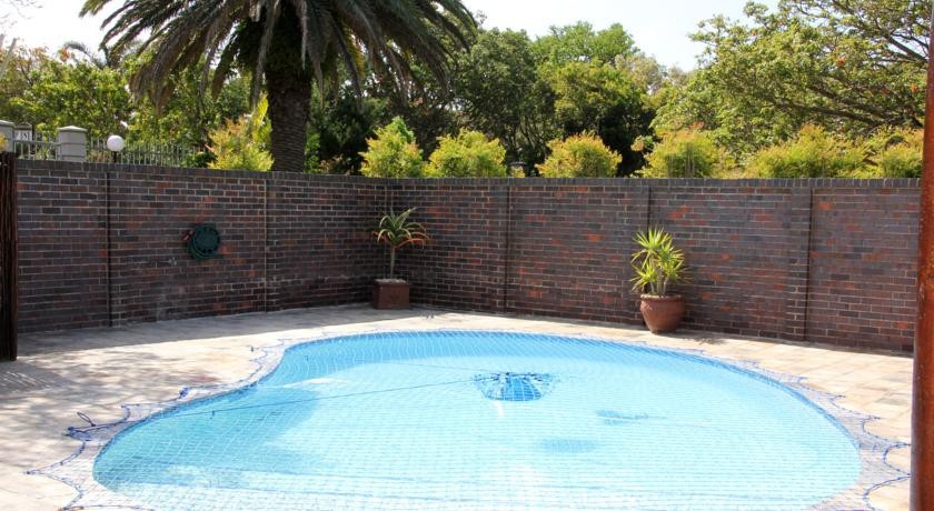 18 Protea Street B&B 