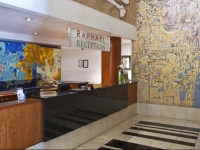 Raphael Suites 