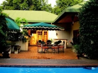 Village Green Guest House 