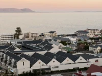 Whale Coast Hotel 