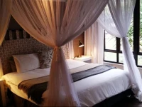 Hornbill House Self Catering Accommodation 