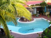 Livesey Lodge Guest House 