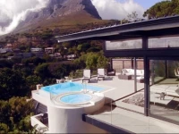 129 on Kloof Nek Apartments 
