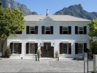 Vineyard Hotel 