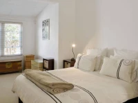 Ravenscraig Road Guest House 