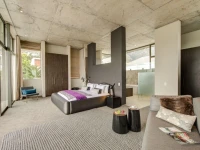 Retreat on Hove 
