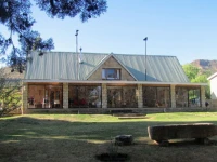 The Clarens Country House 