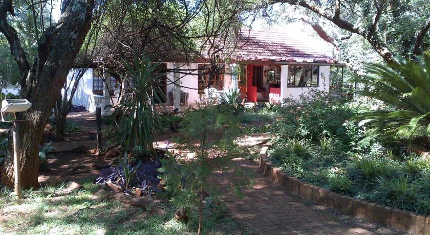 North Hills Country House 