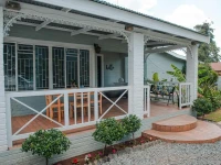 Amaziah Guesthouse 