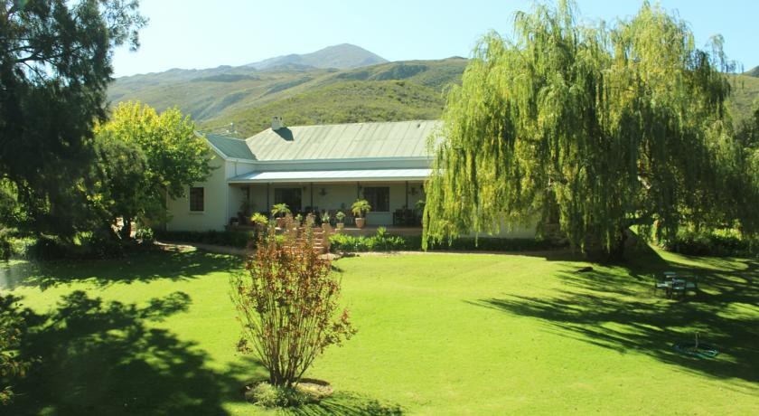 Ladismith Country House 