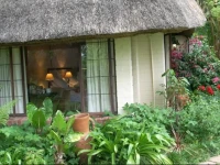 Pleasant Places Guest House 4*
