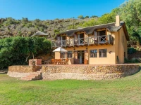 Tides River Lodge 