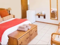 Travalia Guest Farm 
