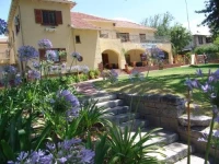 Oak Tree Lodge 