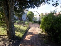 Long Story Guest House & Cooks Kitchen 