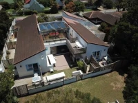 The Green Palm Cottage 