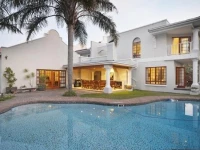 Millbury Guest House 