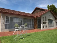 Alma Mater Guesthouse 
