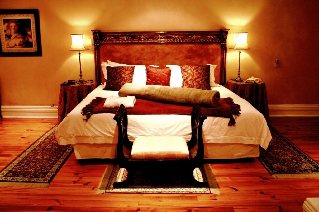 Cricklewood Manor 